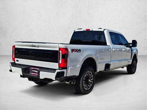2026 Ford F-350 Platinum