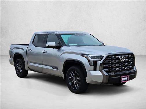 2022 Toyota Tundra Platinum