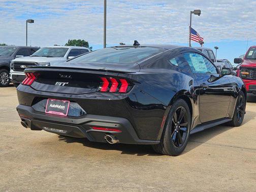 2025 Ford Mustang GT
