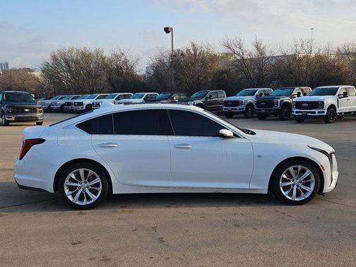 2025 Cadillac CT5 Premium Luxury