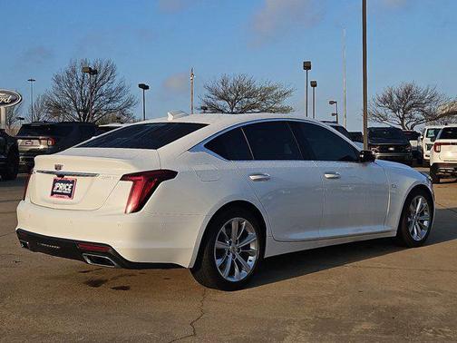 2025 Cadillac CT5 Premium Luxury