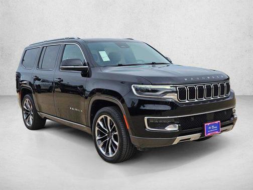 Diamond Black Crystal Pearlcoat 2022 Jeep Wagoneer Series III 4x4