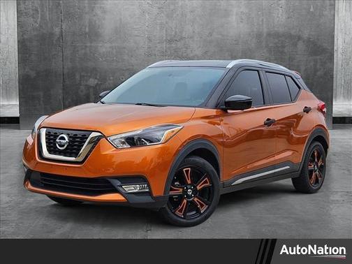 2019 Nissan Kicks SR