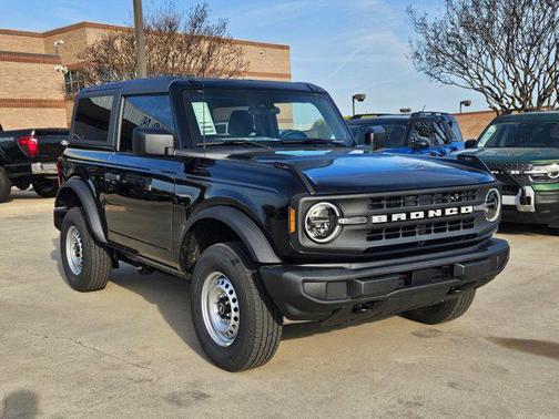 2025 Ford Bronco Base