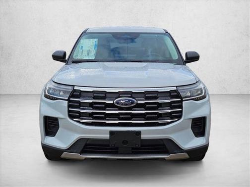 Space White Metallic 2026 Ford Explorer Active