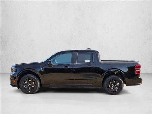 Shadow Black 2026 Ford Maverick Lobo Standard
