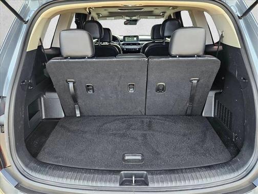 Everlasting Silver 2022 Kia Telluride S