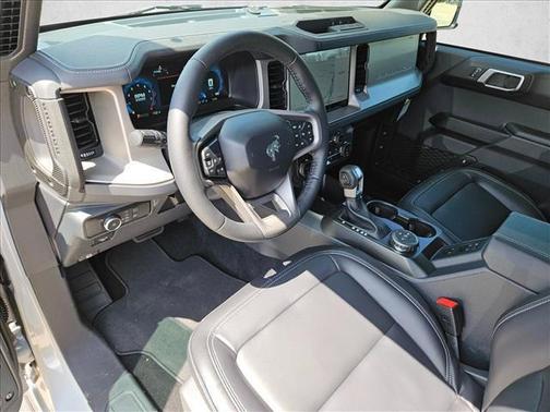 Avalanche Gray 2026 Ford Bronco Outer Banks