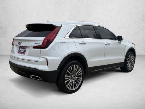 Crystal White Tricoat 2024 Cadillac XT4 Premium Luxury