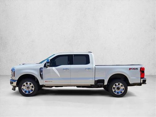 Star White Metallic Tri-Coat 2026 Ford F-250 King Ranch