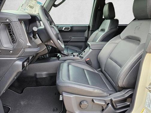 Desert Sand 2026 Ford Bronco Big Bend