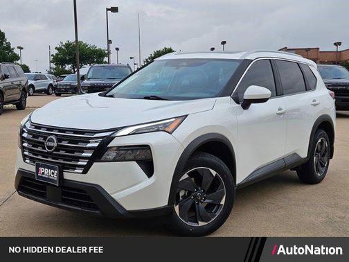Everest White Pearl 2024 Nissan Rogue SV