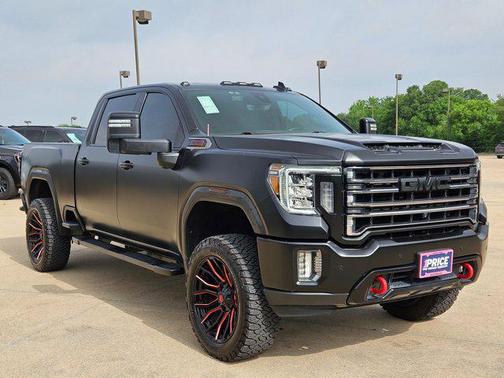Onyx Black 2022 GMC Sierra 2500 AT4