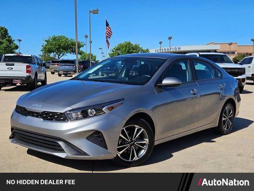 Steel Gray 2024 Kia Forte LXS