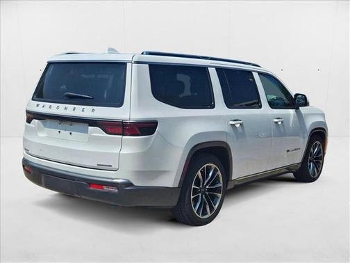 2022 Jeep Wagoneer Series III 4x4