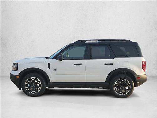 Oxford White 2026 Ford Bronco Sport Outer Banks