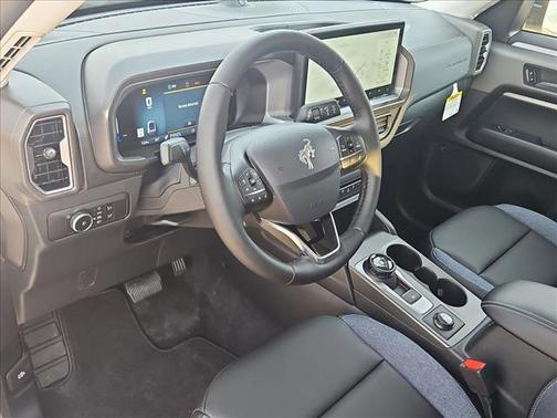 Oxford White 2026 Ford Bronco Sport Outer Banks