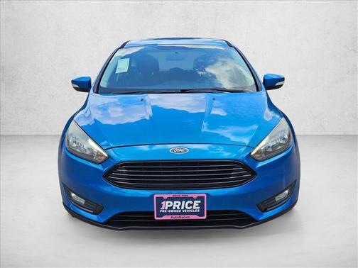 Blue Candy Metallic Tinted Clearcoat 2016 Ford Focus SE