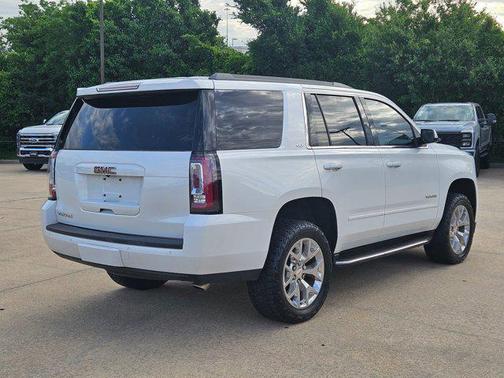 2017 GMC Yukon SLT