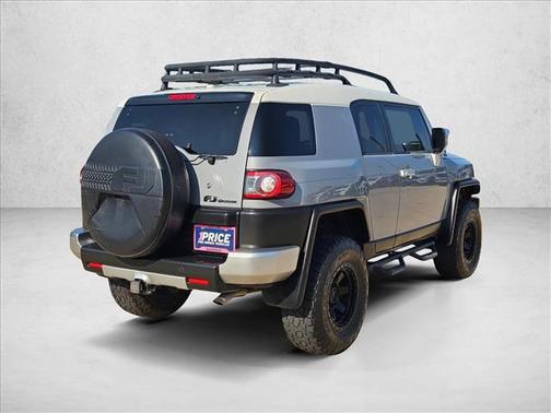 2014 Toyota FJ Cruiser Base