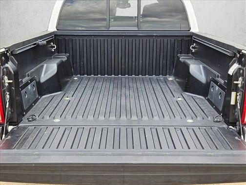 Super White 2017 Toyota Tacoma SR5