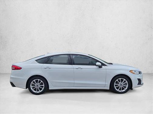 White 2020 Ford Fusion SE