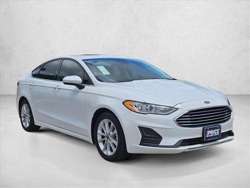 White 2020 Ford Fusion SE