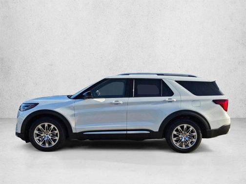 Star White Metallic Tri-Coat 2026 Ford Explorer Platinum