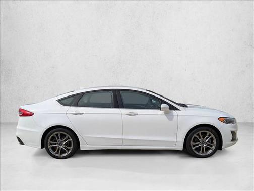 Oxford White 2020 Ford Fusion SEL