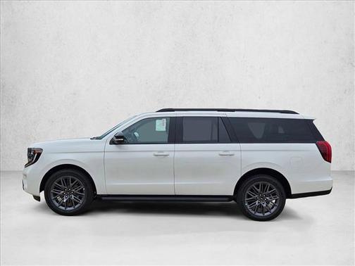 Star White Metallic Tri-Coat 2026 Ford Expedition Max Platinum