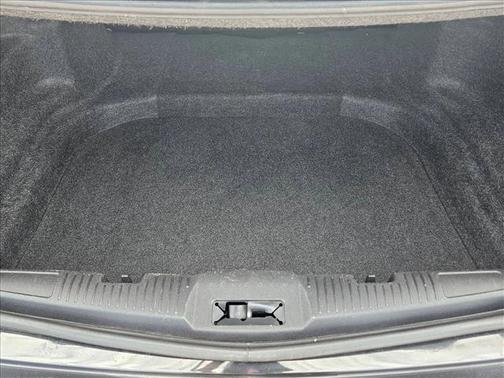 2010 Lincoln MKS Base