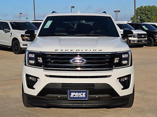 Star White Metallic Tri-Coat 2021 Ford Expedition Limited