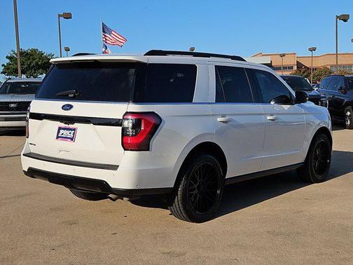 Star White Metallic Tri-Coat 2021 Ford Expedition Limited