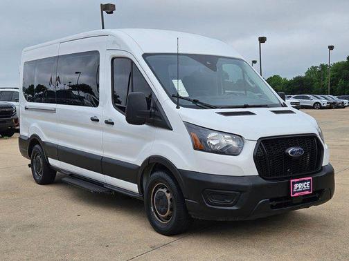 Oxford White 2023 Ford Transit-350 XL