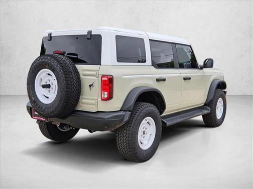 Desert Sand 2026 Ford Bronco Heritage Edition