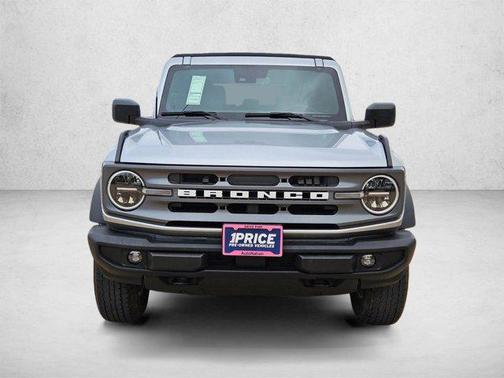 Iconic Silver Metallic 2024 Ford Bronco Big Bend
