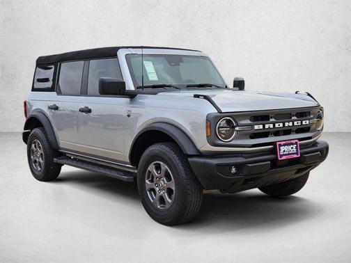 Iconic Silver Metallic 2024 Ford Bronco Big Bend
