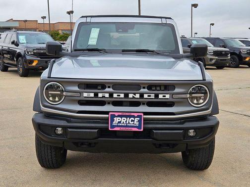 Iconic Silver Metallic 2024 Ford Bronco Big Bend