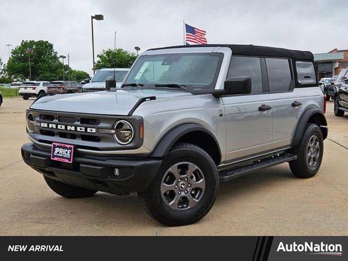 Iconic Silver Metallic 2024 Ford Bronco Big Bend
