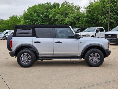 Iconic Silver Metallic 2024 Ford Bronco Big Bend