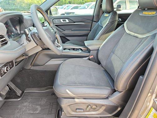 Carbonized Gray Metallic 2026 Ford Explorer Tremor