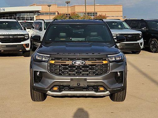 Carbonized Gray Metallic 2026 Ford Explorer Tremor