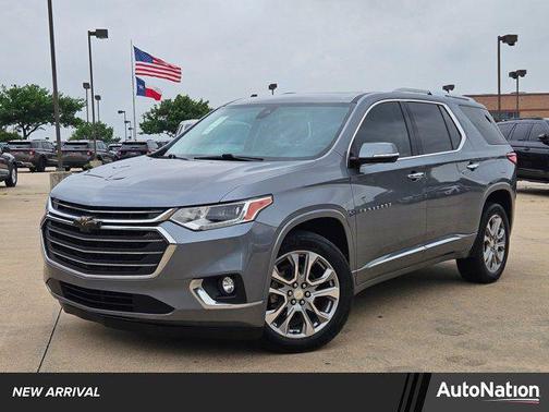 Satin Steel Metallic 2018 Chevrolet Traverse Premier