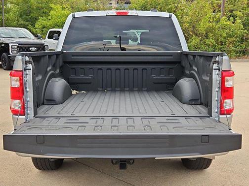 Iconic Silver Metallic 2022 Ford F-150 XL