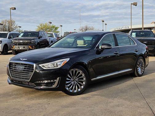 2018 Genesis G90 Premium