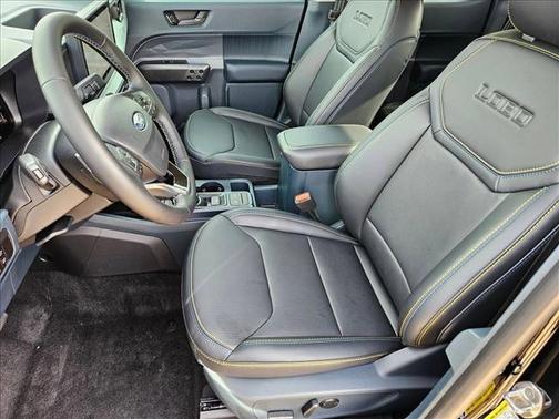 2026 Ford Maverick Lobo Standard