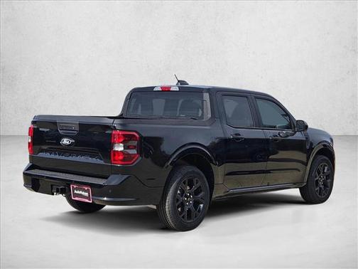 2026 Ford Maverick Lobo Standard