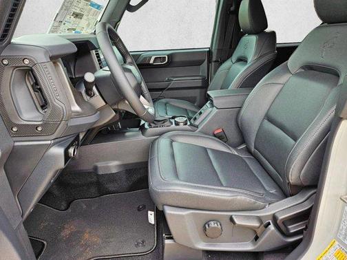 Avalanche Gray 2026 Ford Bronco Big Bend
