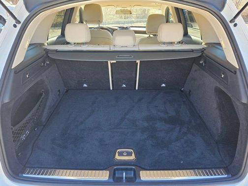 2017 Mercedes-Benz GLC 300 Base