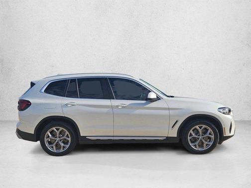 Mineral White Metallic 2024 BMW X3 sDrive30i